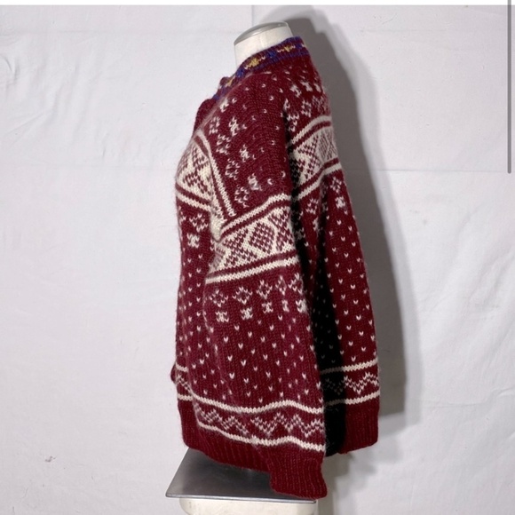 Namaste Woolens Hand Crafted In Nepal Red White Jacquard Knit Sweater L - Picture 2 of 12